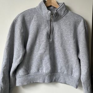 TNA 1/3 zip crop sweater